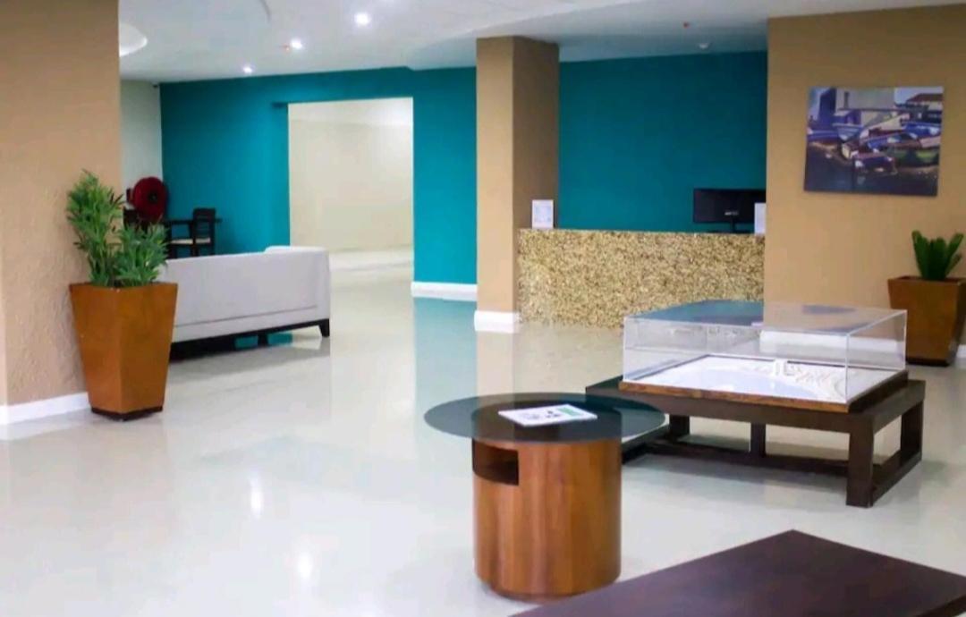 Impeccable 2-Br Apartment-Ornella Villa At Bayfront Villa Portmore Luaran gambar